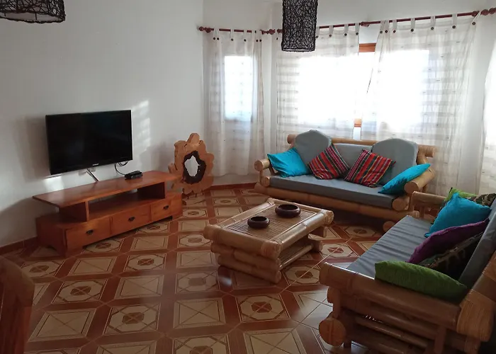 150m2 Wifi Fibre Piscine Bbq Parking * Lajares