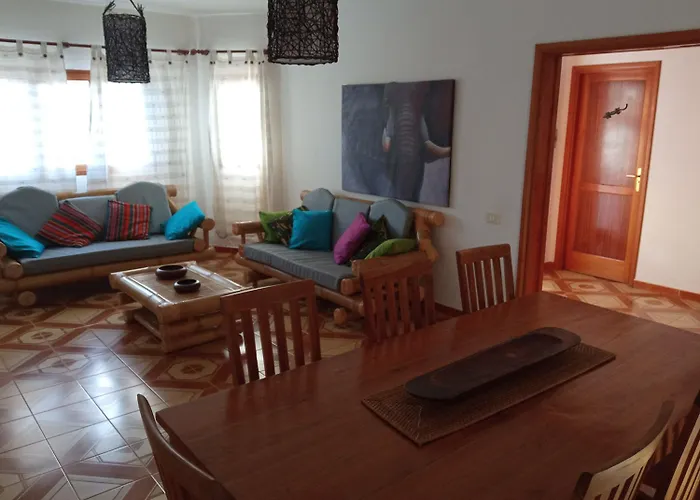 Villa 150m2 Wifi Fibre Piscine Bbq Parking Lajares