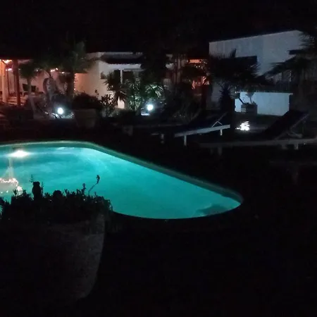 ヴィラ 150m2 Wifi Fibre Piscine Bbq Parking *