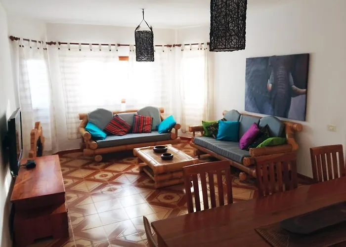 150m2 Wifi Fibre Piscine Bbq Parking ヴィラ ラハレス