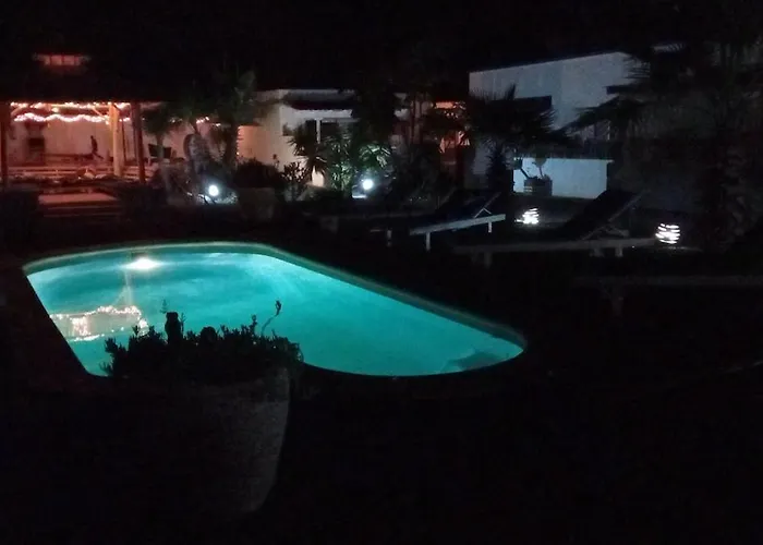 Villa 150m2 Wifi Fibre Piscine Bbq Parking *